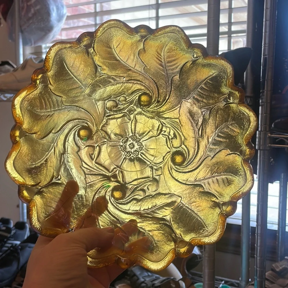 90s Indiana Glass Co. Wild Rose Marigold Carnival bowl